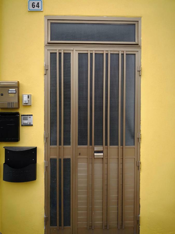 卡尔博尼亚A Casa Di Rossano E Rossella公寓 外观 照片
